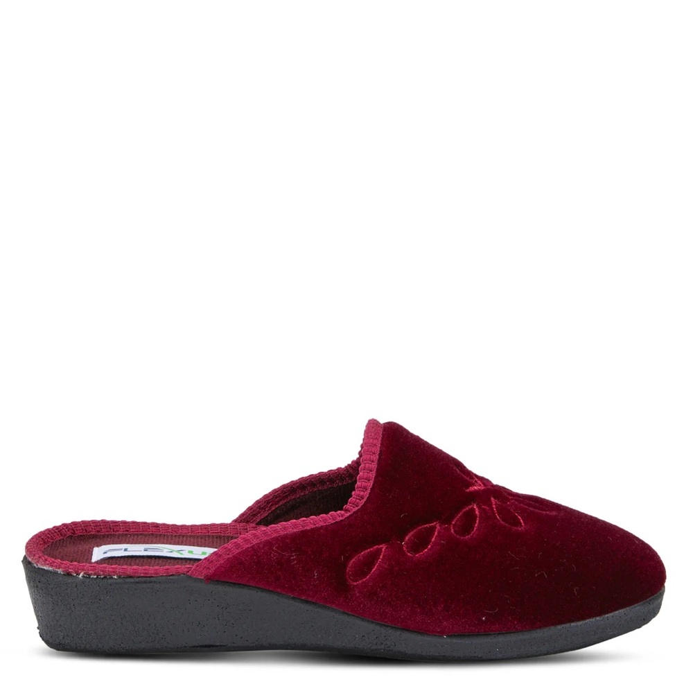 BRAND NEW FLEXUS Josie Slippers size 38
Women US 7.5-8 - Picture 2 of 12